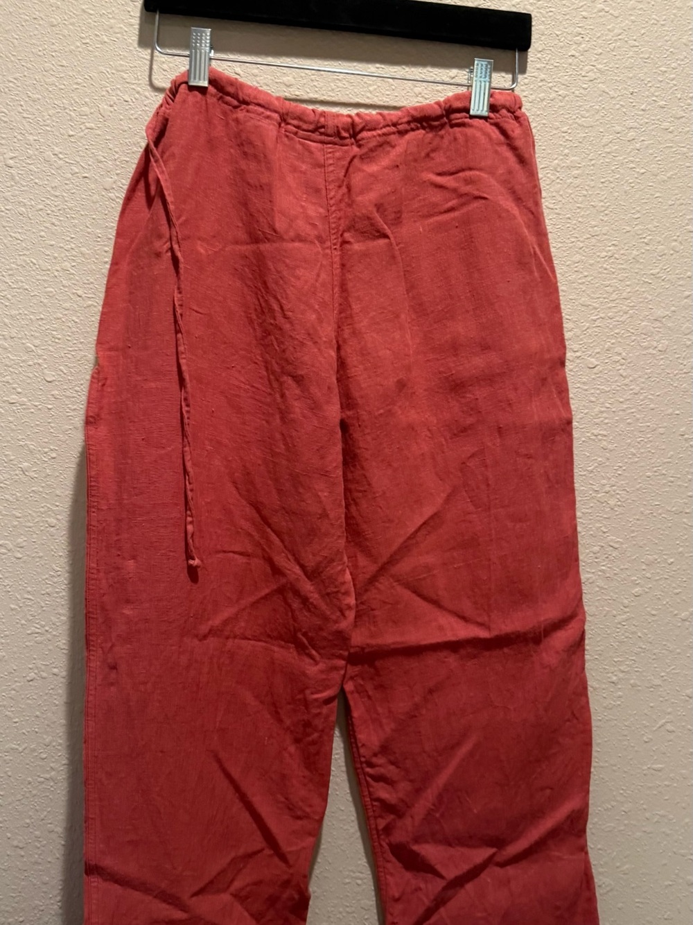 Relaxed Straight Leg Drawstring Pants in Coral 100% Hemp - Picture 5 of 9